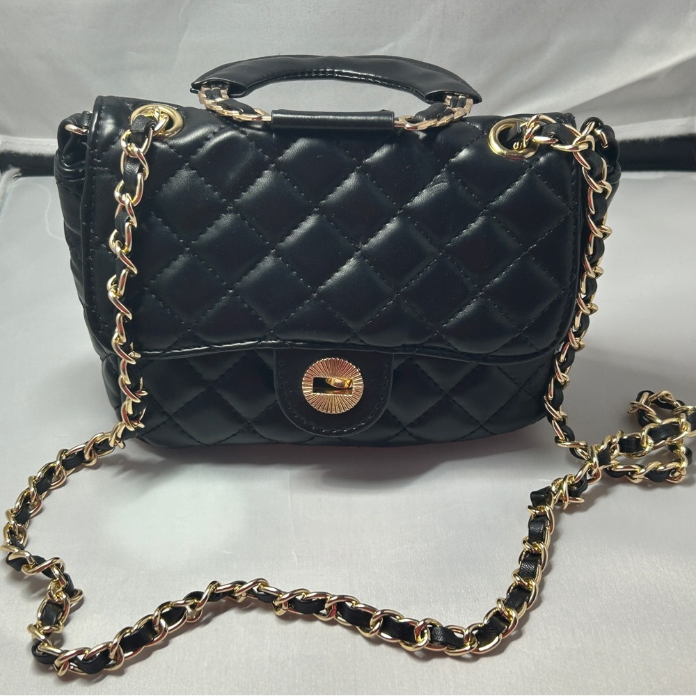 Black Quilted Shoulder Bag with Chain Strap
